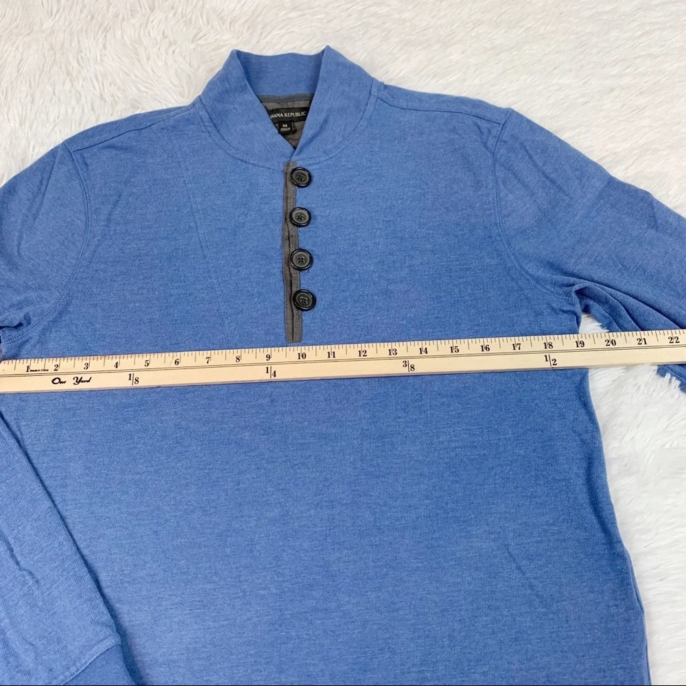 Banana Republic Men's Henley T-shirt long sleeve blue‎